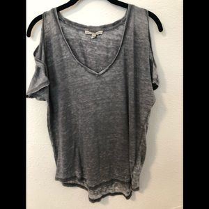 Express one eleven burnout top
